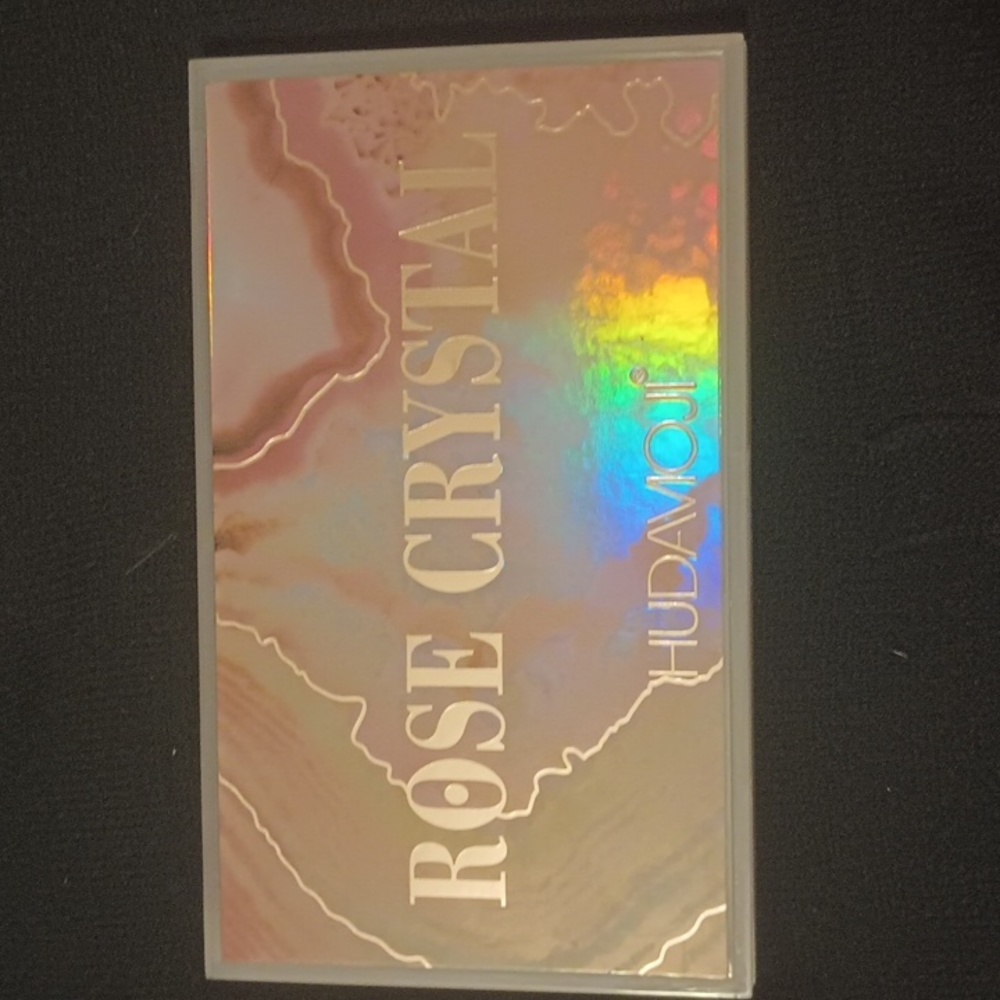 Rose crystal eyeshadow palette NWOT